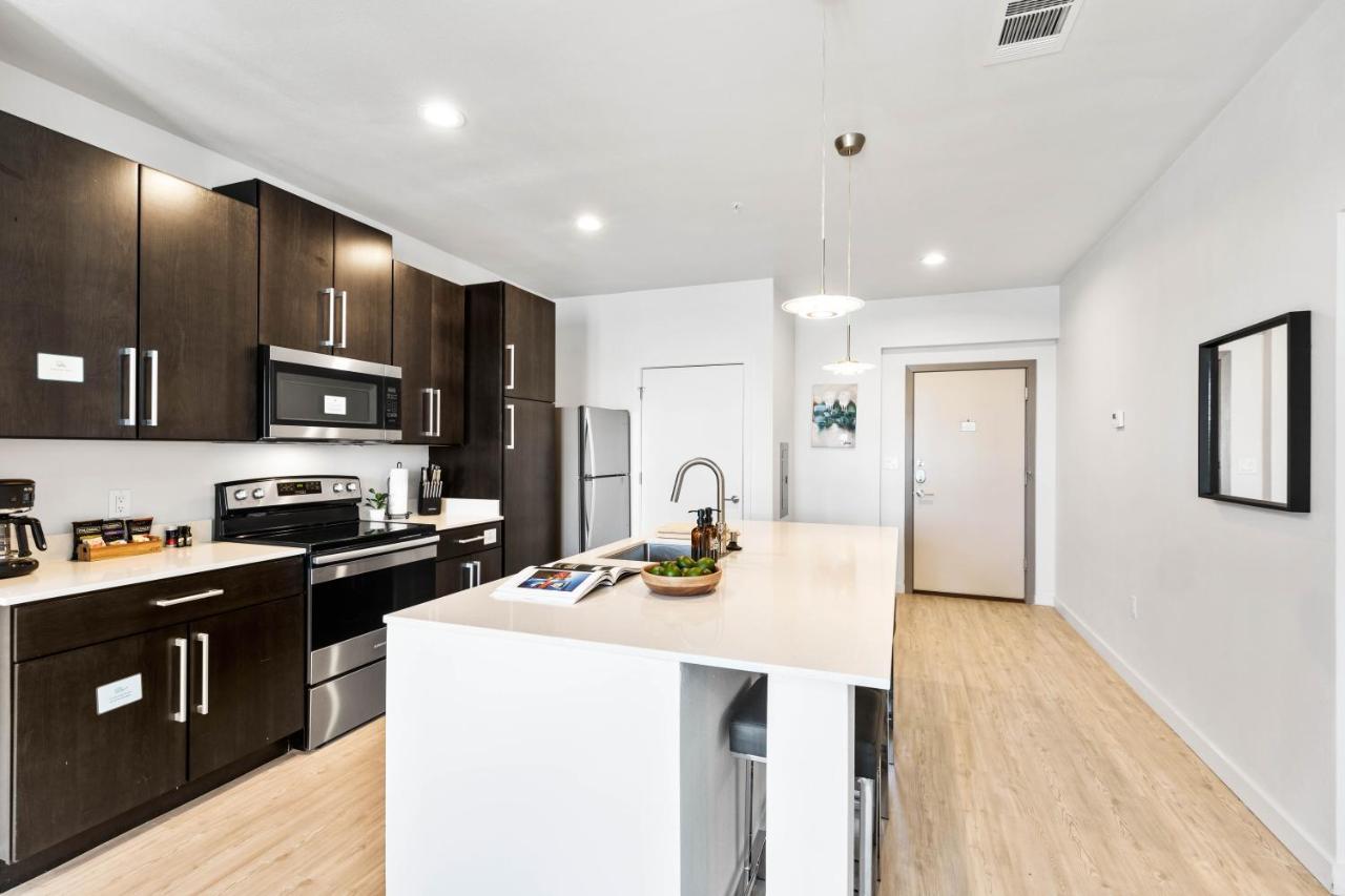 Flatz432 Apartments By Barsala Midland Extérieur photo
