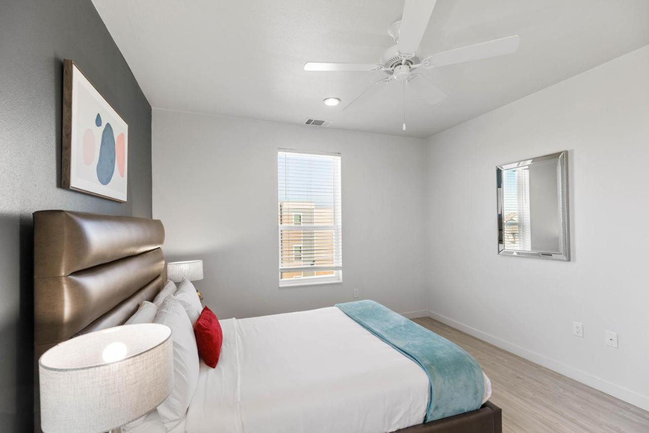 Flatz432 Apartments By Barsala Midland Extérieur photo