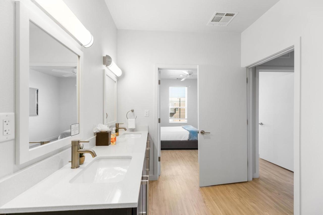 Flatz432 Apartments By Barsala Midland Extérieur photo