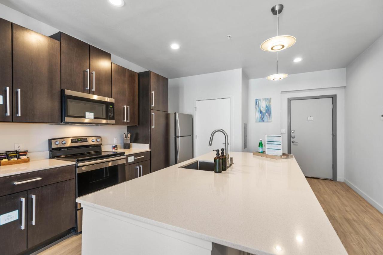 Flatz432 Apartments By Barsala Midland Extérieur photo