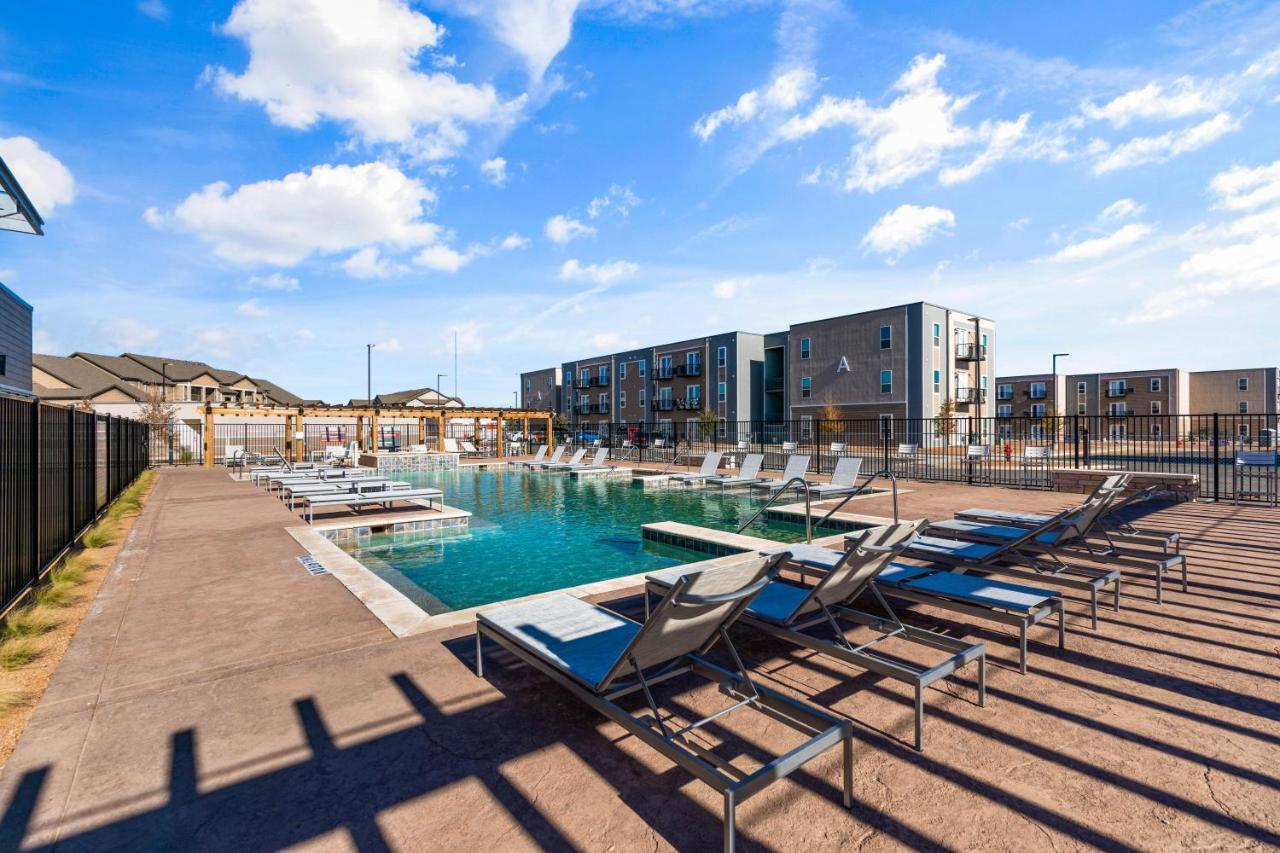 Flatz432 Apartments By Barsala Midland Extérieur photo