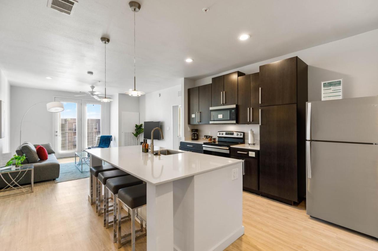 Flatz432 Apartments By Barsala Midland Extérieur photo