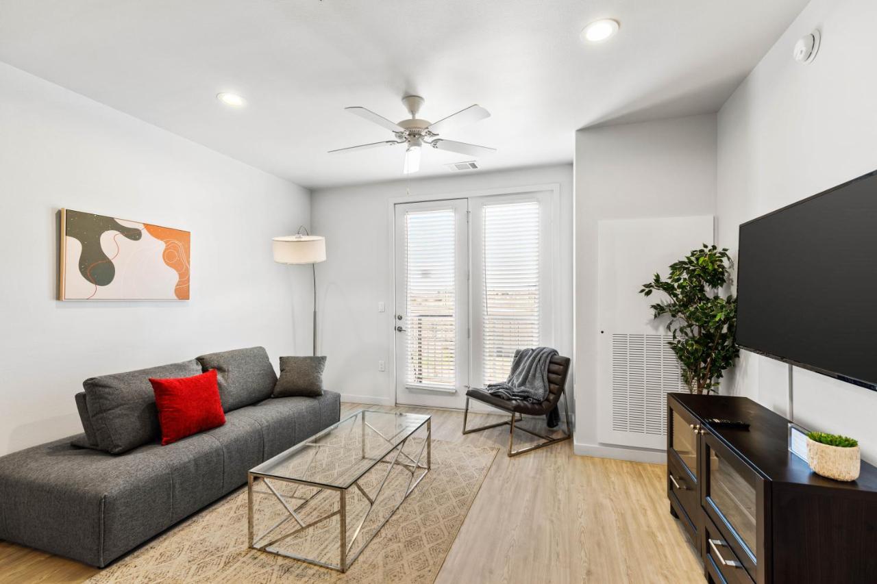 Flatz432 Apartments By Barsala Midland Extérieur photo
